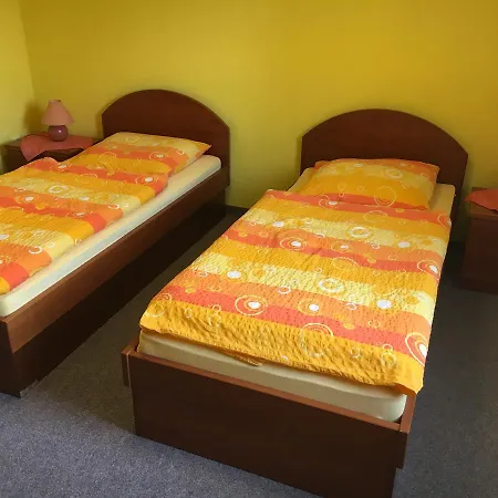 Sparing 3* Semčice